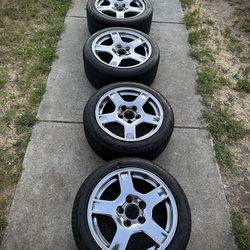 chevy Corvette wheels  