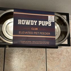 Elevated Pet Feeder