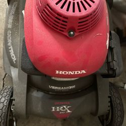 Honda HRX217 Lawn mower