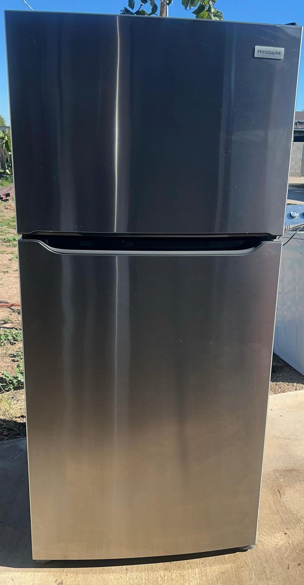 Refrigerator- Delivery- 🛻