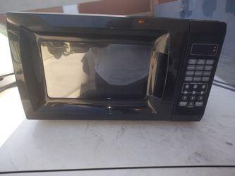Microwave - clean - good shape