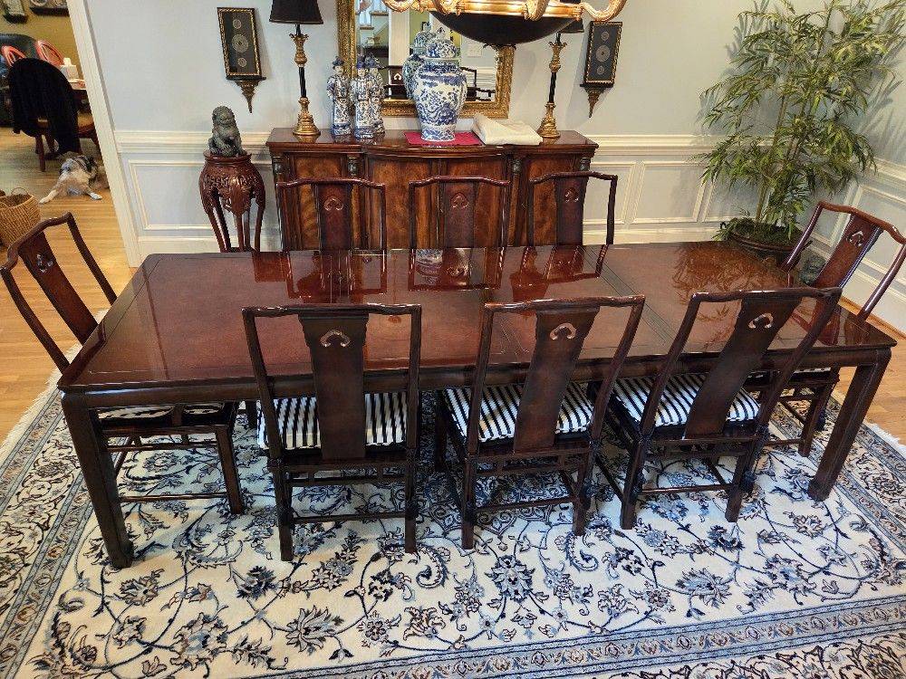 Hickory White Dining Set