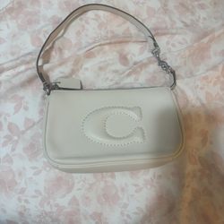 COACH BAG GOOD CONDITION 