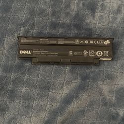 Geniune HP Battery: Model Number J1KND