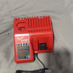 M18/M12 charger