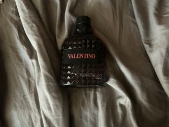 Valentino Born in Roma Uomo Cologne