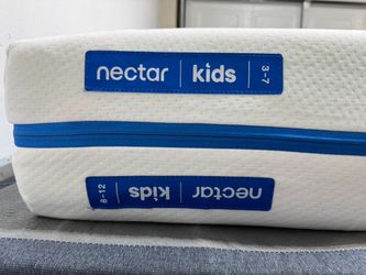 Nectar Kids Memory Foam Mattress - LIKE NEW! Delivery Available