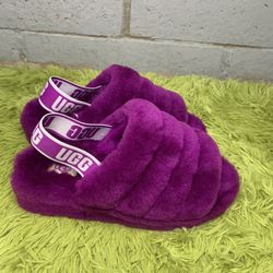UGG FLUFF YEAH SLIDE Brand New 