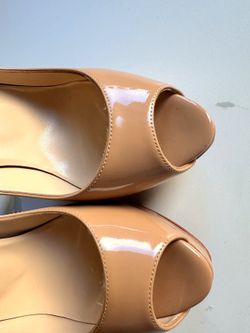 Christian Louboutin Lady Peep 150 Nude Patent Pumps 35.5