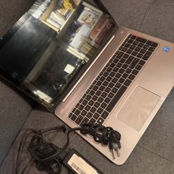 Hp Touch Screen Bests Lap Top (broken) 