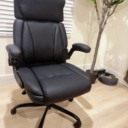 Brand New Leather Office Chair,  Delivery Available 