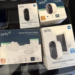 BRAND NEW ARLO SECURITY CAMERA SYSTEM