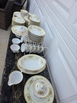 Vintage dishes