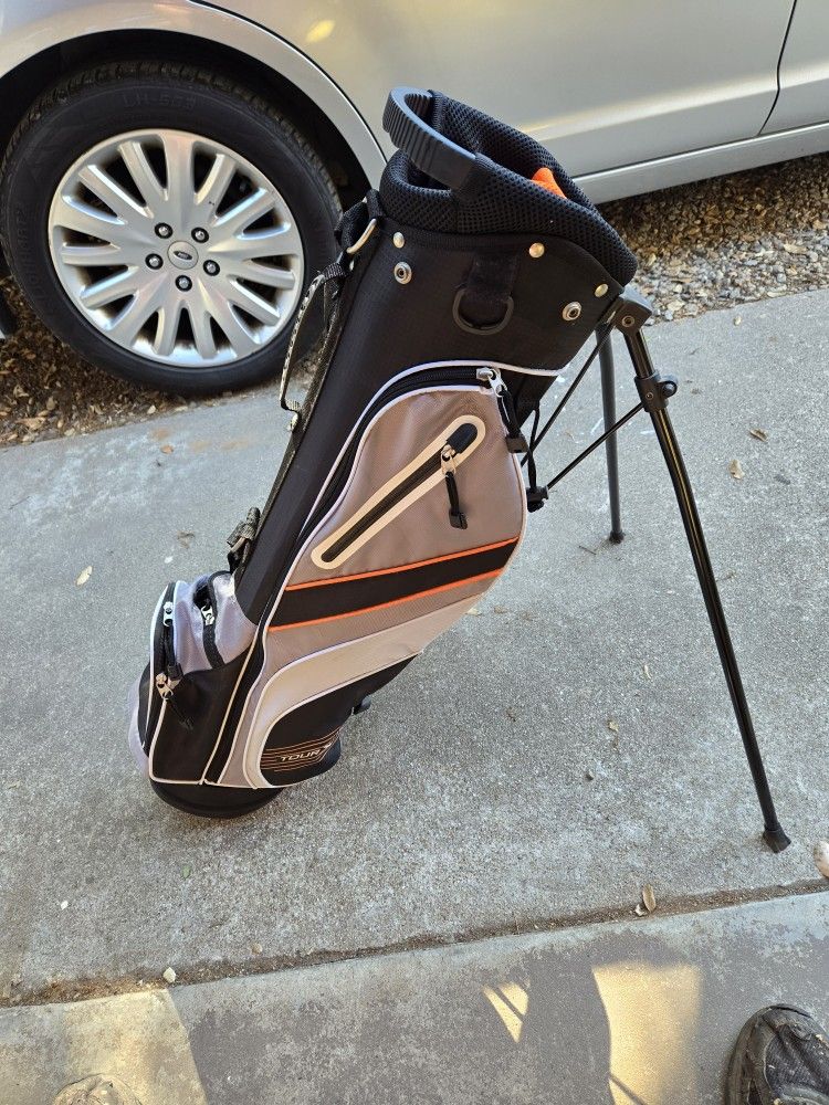 Travel or Jr size golf bag