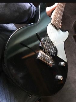 Guitar (used)