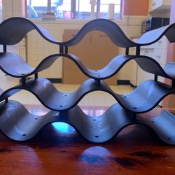 Wavy Wine Rack 