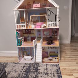 KidKraft Doll House. 