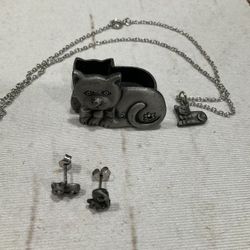 VINTAGE TORINO PEWTER CAT TRINKET BOX W/BROOCH NECKLACE AND EARRINGS 