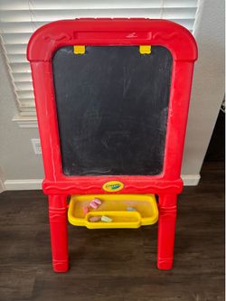 Kids Chalkboard and Magnetic White Board
