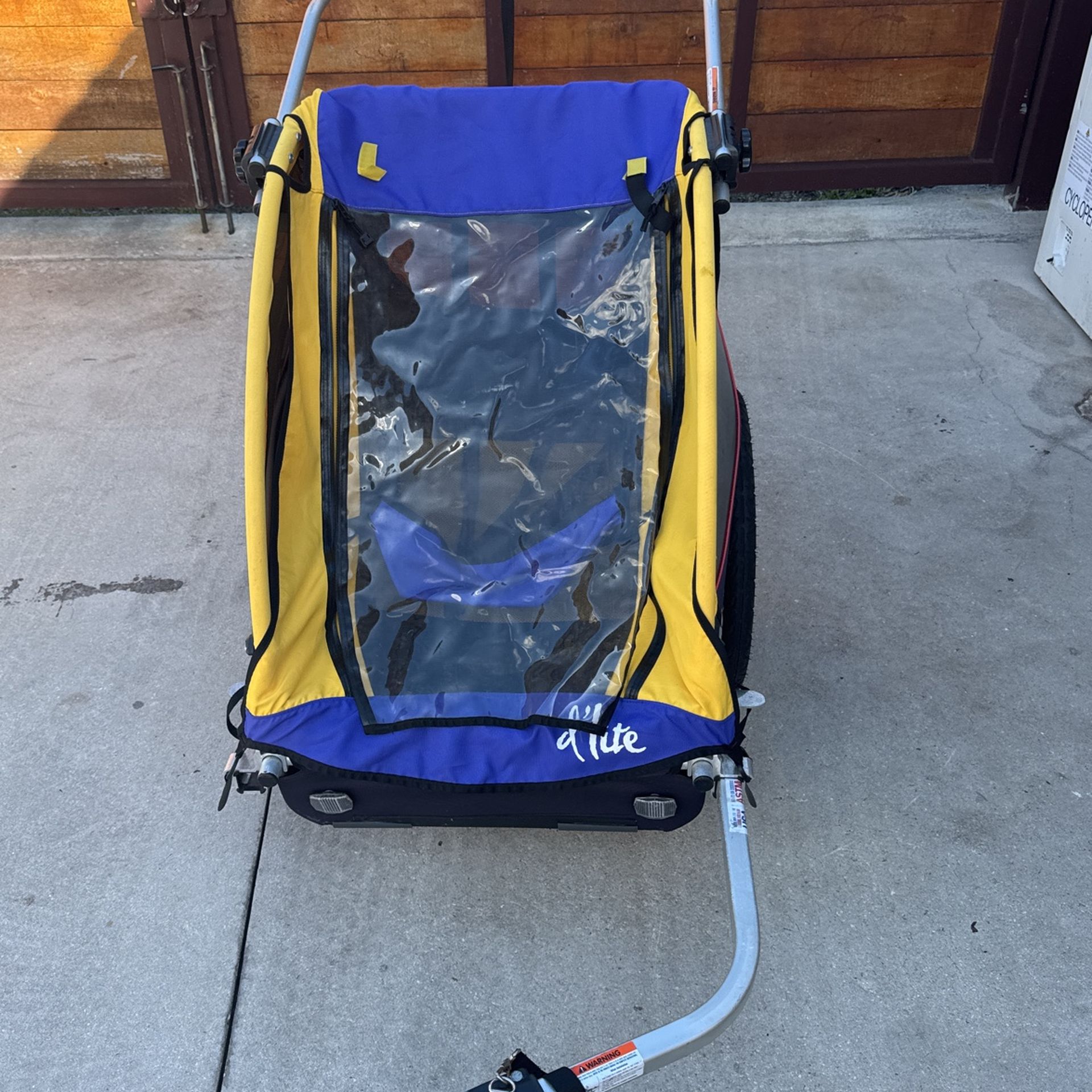 Burley d lite Bicycle Stroller Trailer . Double Seat