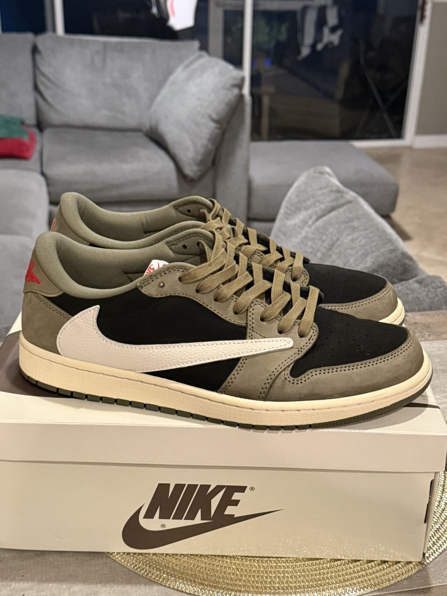 Air Jordan 1 Low OG Sz 12 Excellent Condition