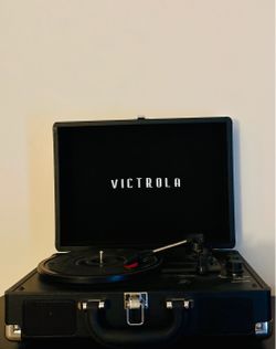 Victrola record player