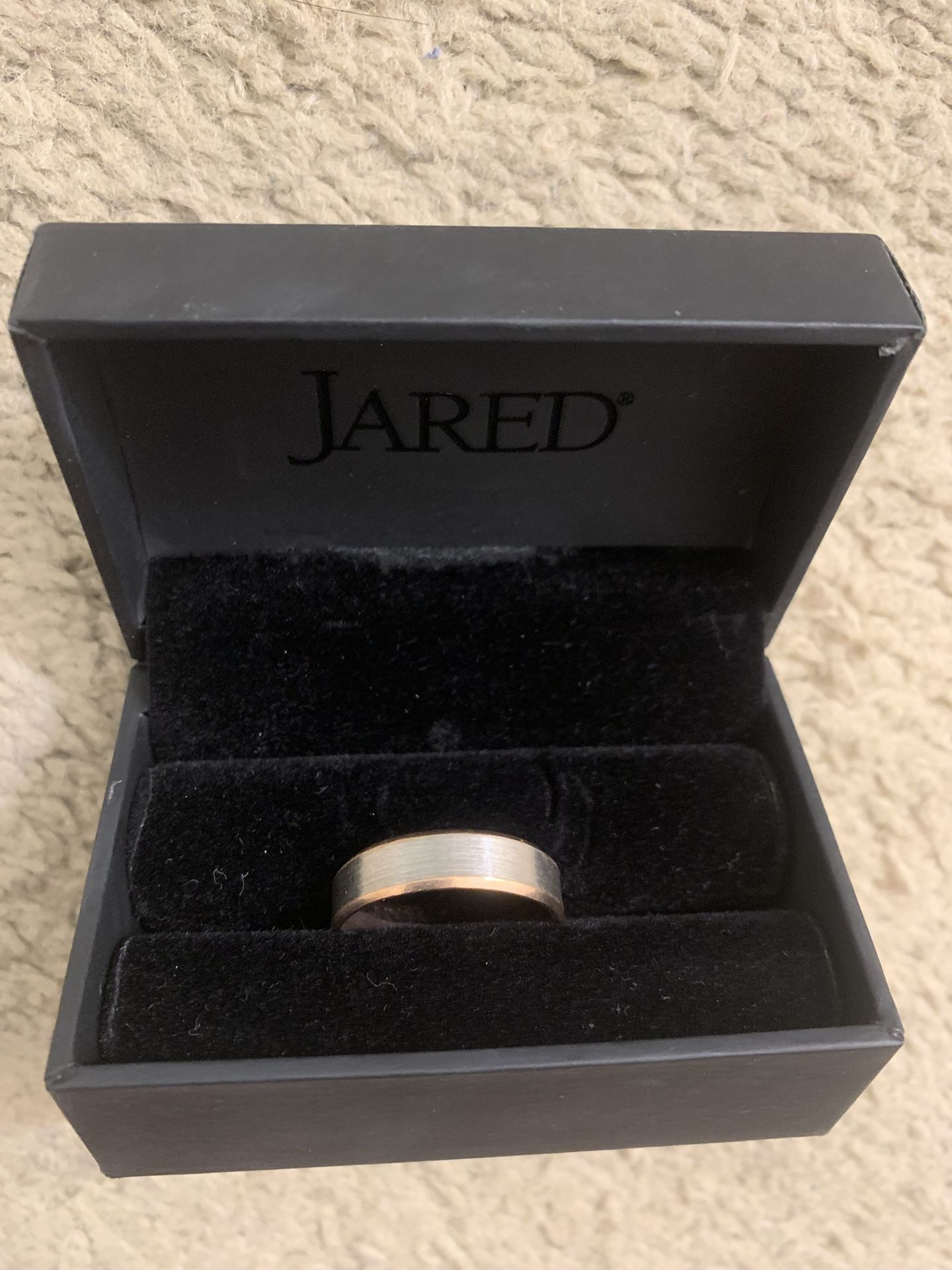 Men’s Wedding Ring