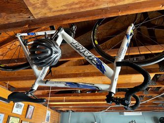 Giant Omnium Aero Track Bike / Fixed Gear – Carbon Parts & Mavic Wheels