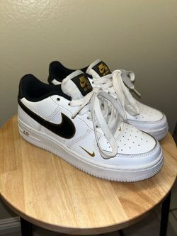 Nike Air Force 1 White with black and gold