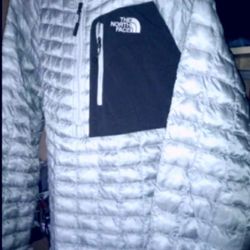 North Face Puffer Vest or Thermoball or Denali for Men Women Or Kids 
