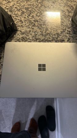 Microsoft surface laptop