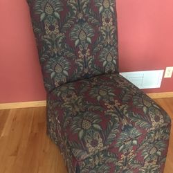 SKIRTED PARSONS CHAIR