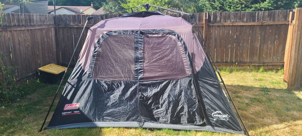 Coleman Instant Tent - 6 Person