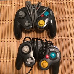 GameCube Controllers