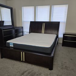 QUEEN SIZE BEDROOM SET 