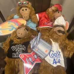 Lot of 4 Vintage Alf Suction Cup Hand Puppet: Born to Rock, Hawaiian, Orbiter