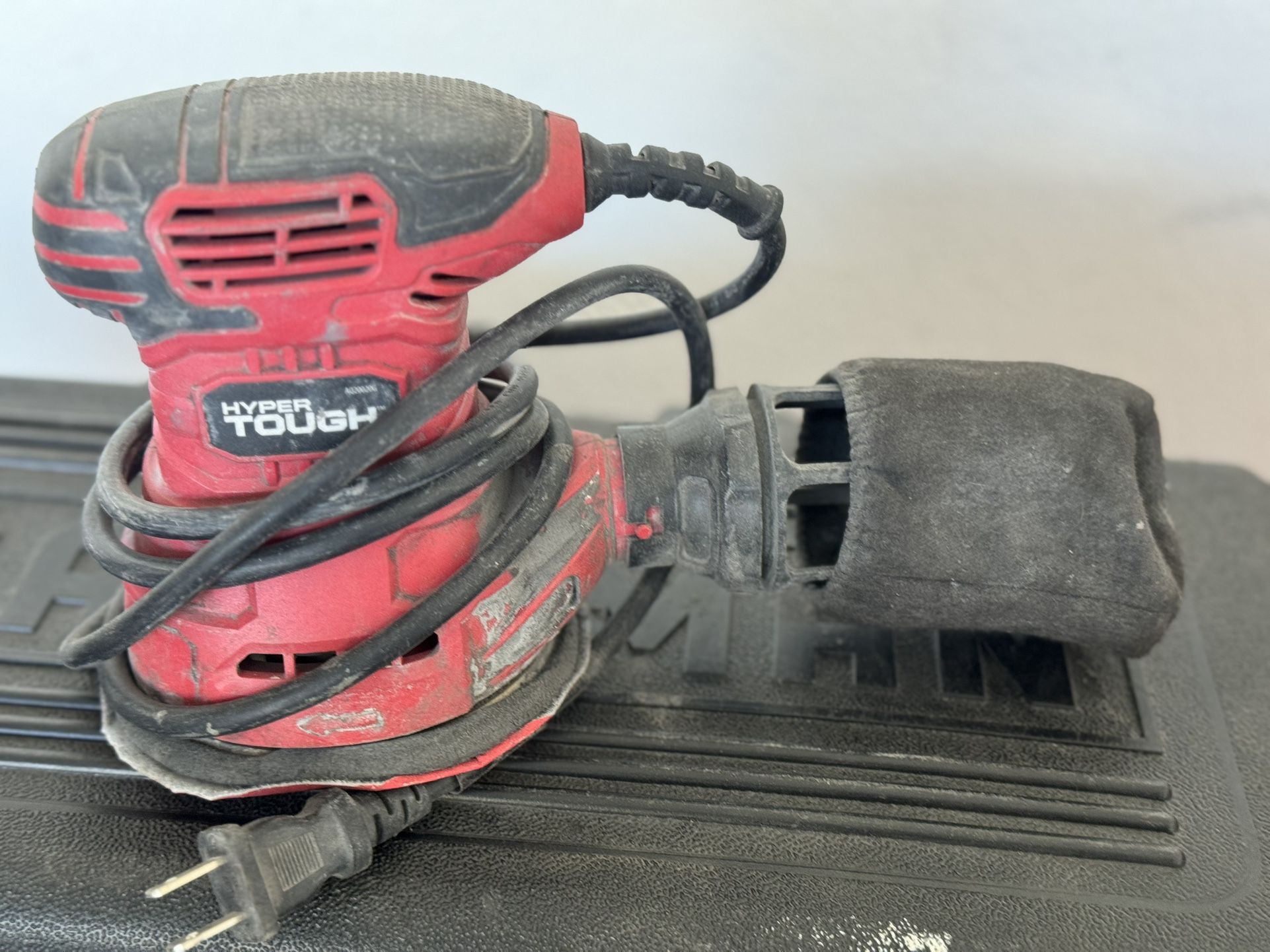 Hyper Tough 2.5-Amp Orbital Sander, 5-Inch, Corded