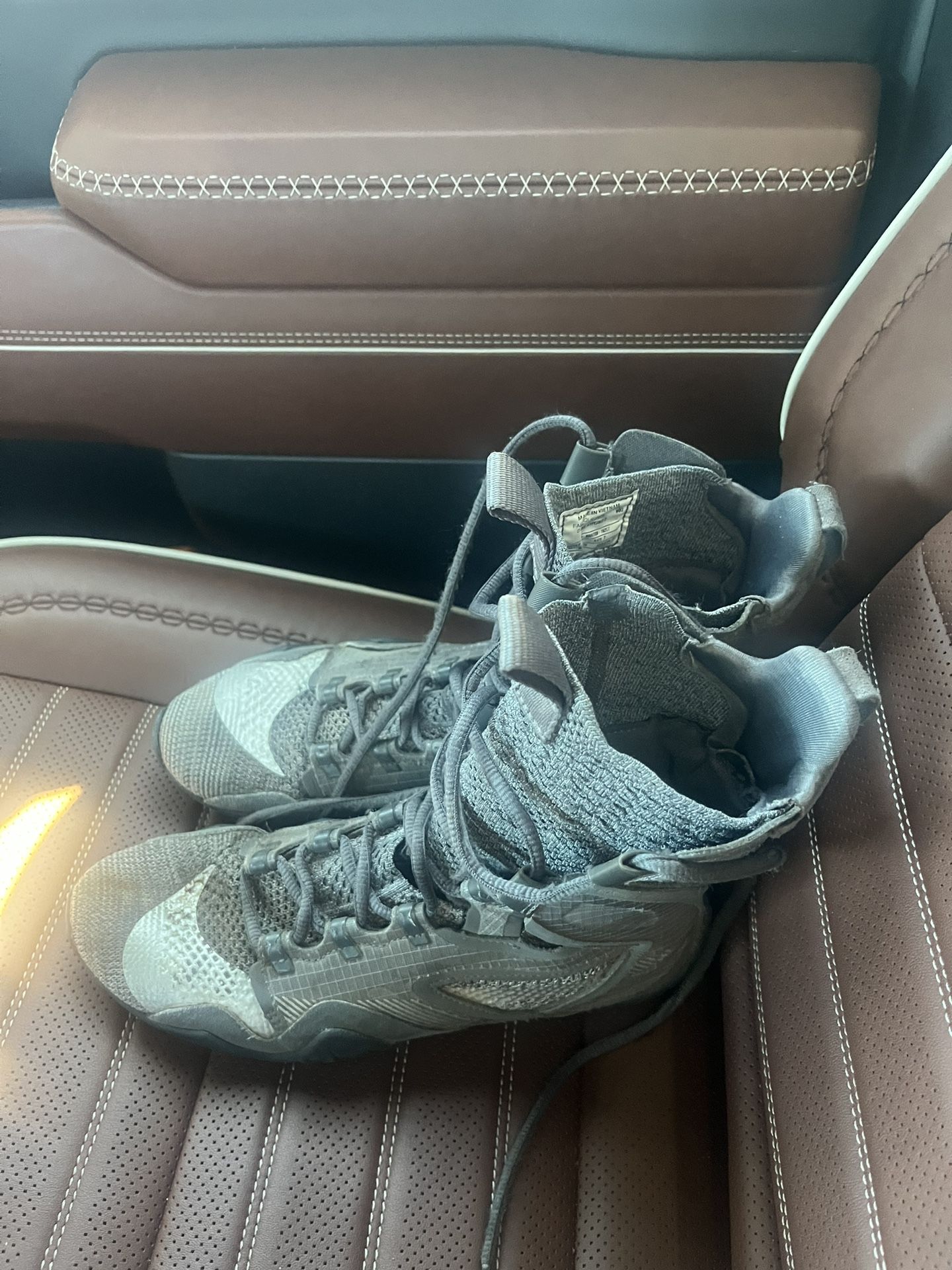 nike hyper ko2