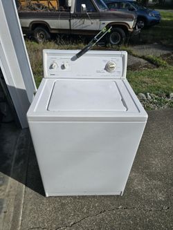 Kenmore 80 Series Top Load Washing Machine – Works Great