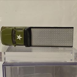 Hot Wheels Military Tow truck