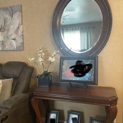 Coffee table with mirror