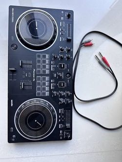 Pioneer DDJ Rev-1 with mobile stand