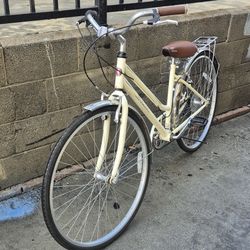 Schwinn Gateway Cruiser Bike
