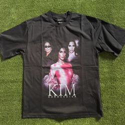 KIM K BALENCIAGA T-SHIRT