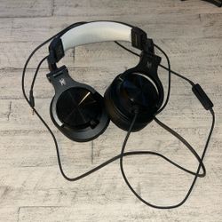 OneOdio Wired Headphones