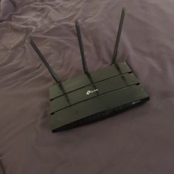 TP Link AC1200 router