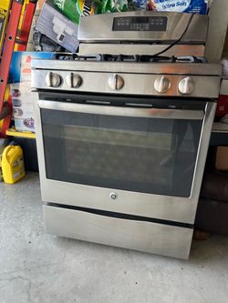 General Electric Stove Oven