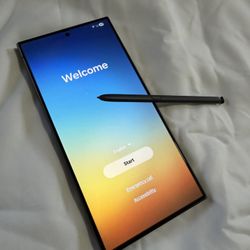 Samsung Galaxy S24 (256GB) - Unlocked 