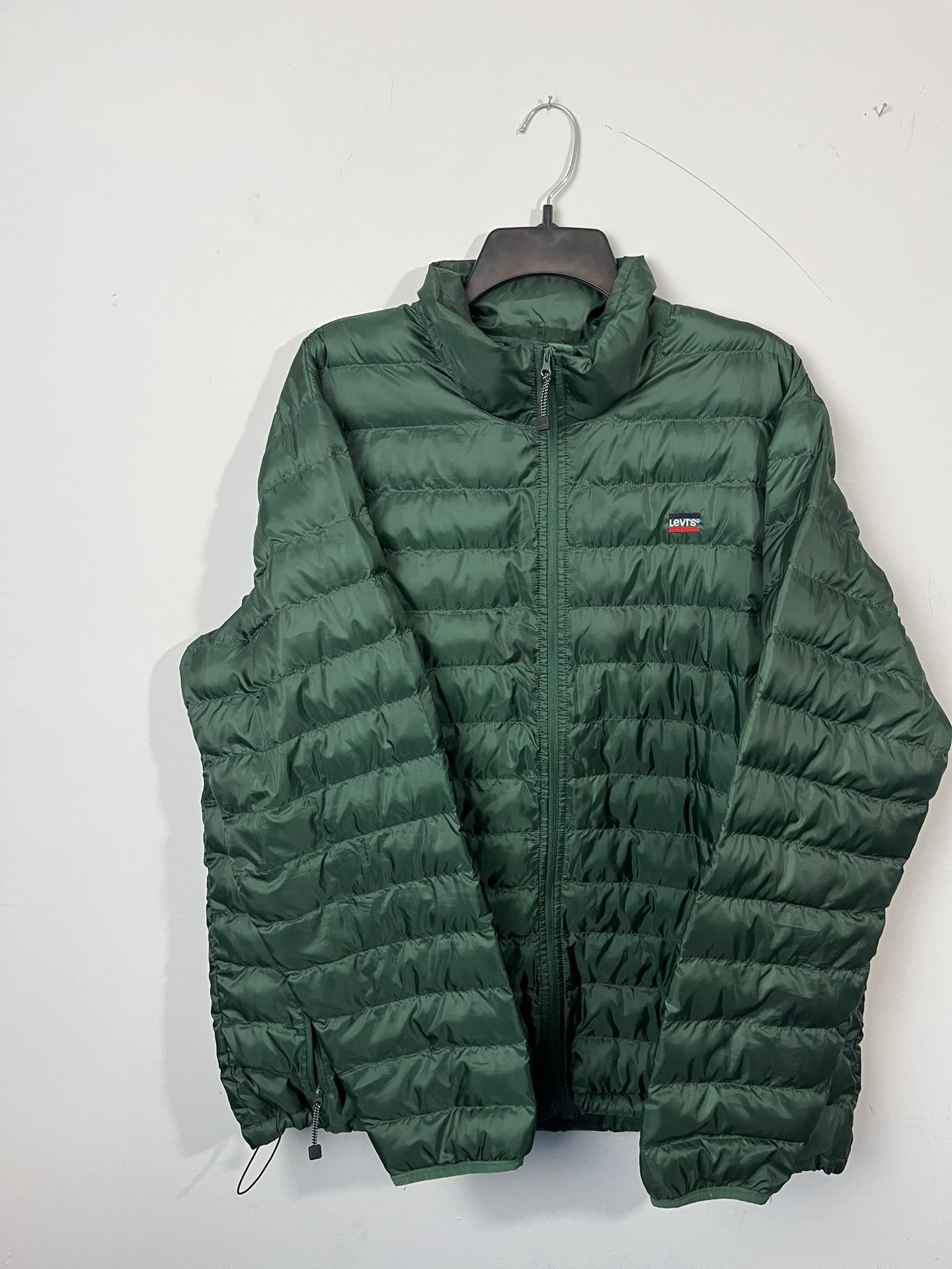 Levi’s Men’s Puffer Jacket