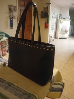 ladys blouses size Sm & Lg .& blue jeans👖 sz.14hair straightener & hair rollers and blinder & lady purse 👜